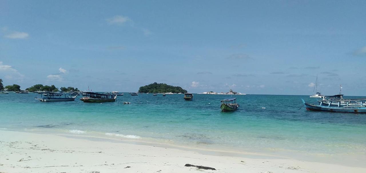 Rock And Wreck Dive Resort Tanjungbinga Экстерьер фото