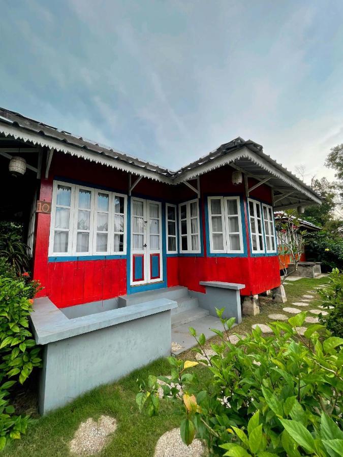 Rock And Wreck Dive Resort Tanjungbinga Экстерьер фото